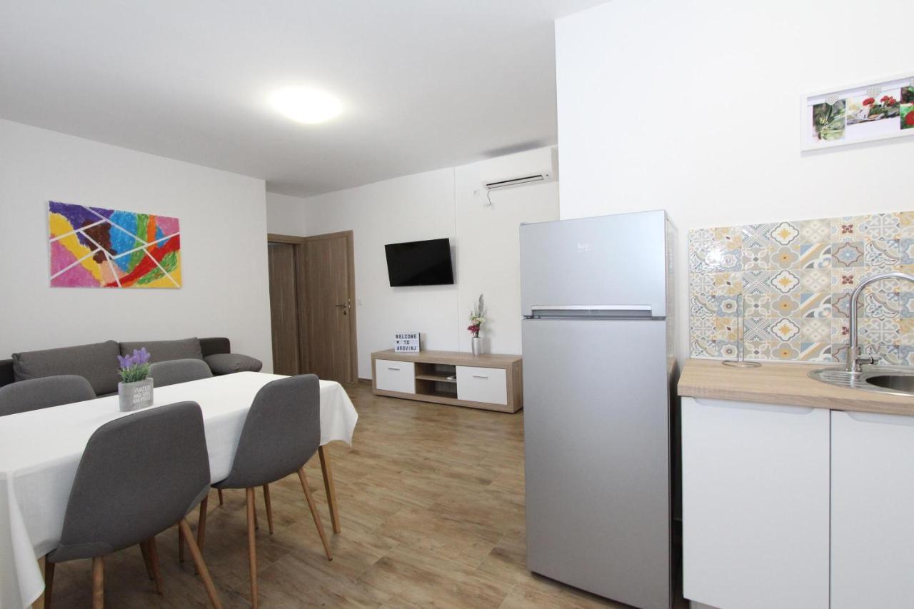 Apartments Eni Rovinj Luaran gambar
