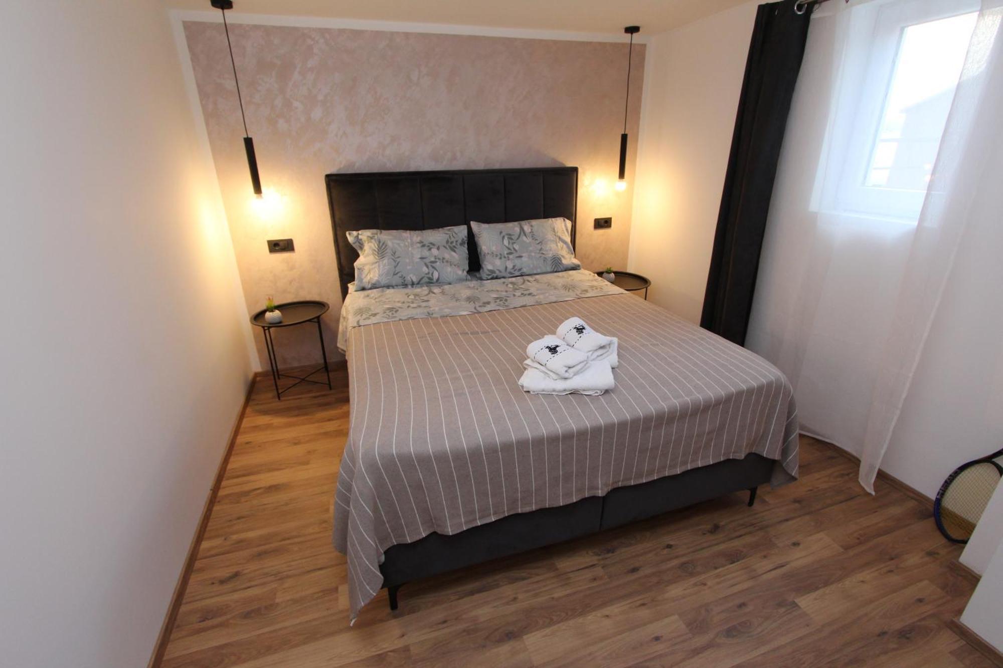Apartments Eni Rovinj Bilik gambar
