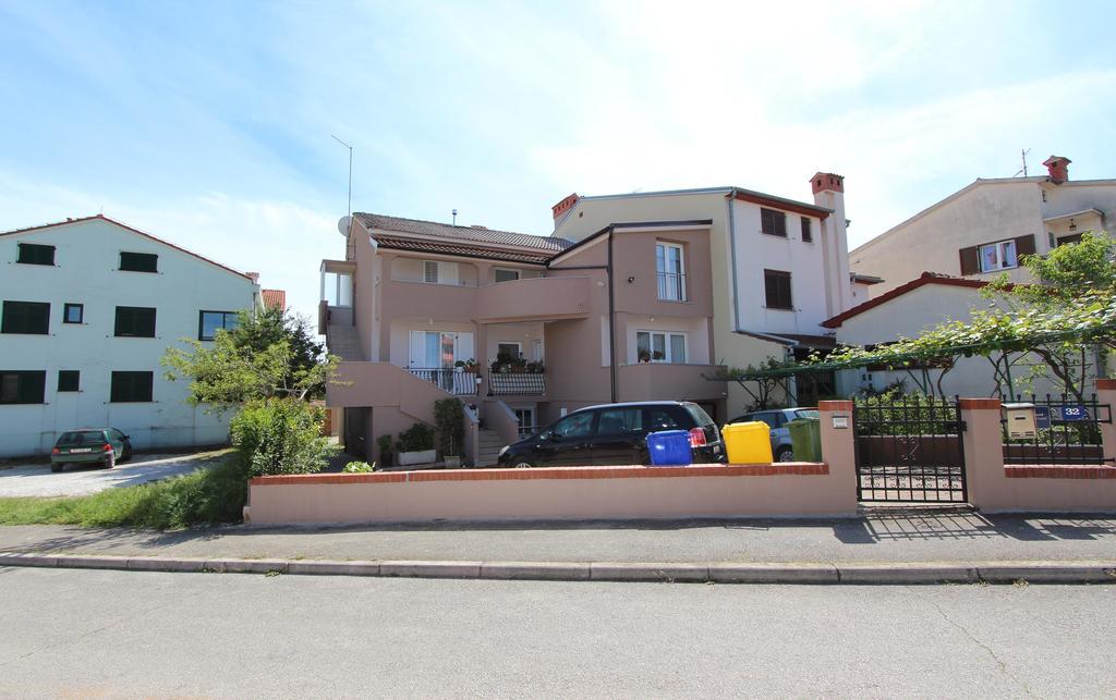 Apartments Eni Rovinj Luaran gambar