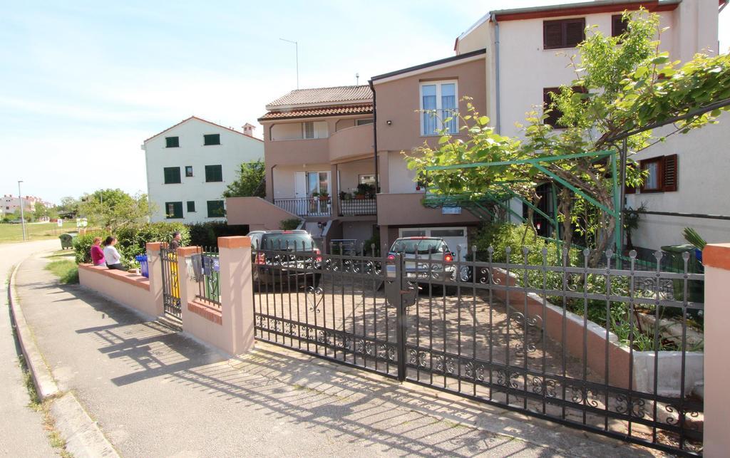 Apartments Eni Rovinj Luaran gambar